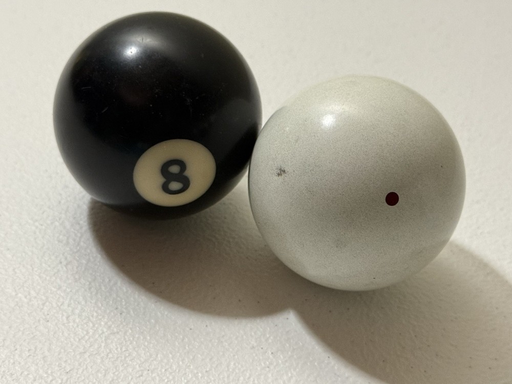 Eight Ball/ Cue Ball