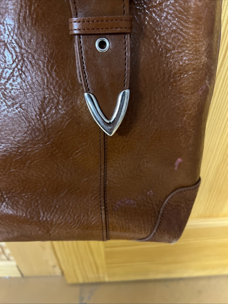 Wilsons Leather Vintage Shoulder Bag 100% Leather Brown Size Medium Boho Chic