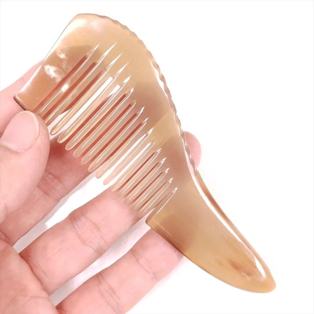 Buffalo Horn Comb 11cm (Small) Yellow
