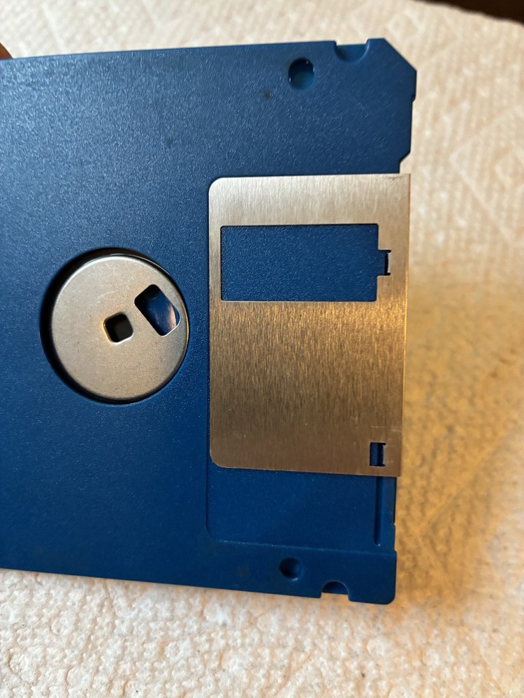 Wolfenstein 3-D, 3.5 floppy disk, American Systems & Software-2-U