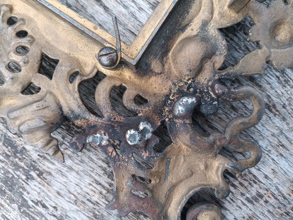 Antique Victorian Cherub Metal Picture Frame