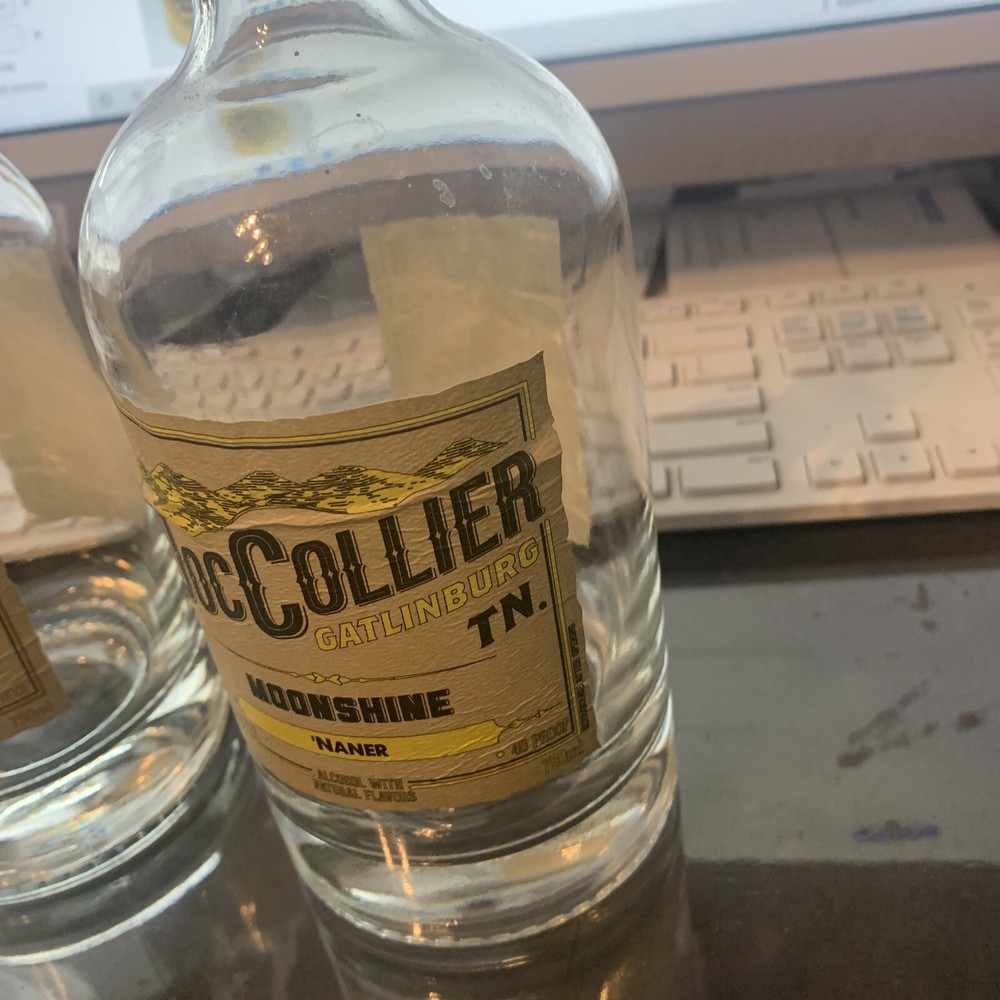 doc collier gatinburg peach @naner bottles