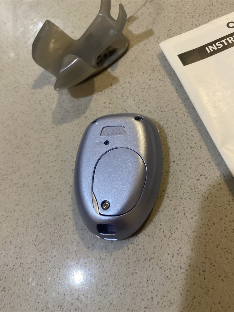 Omron Go Smart Pocket Pedometer HJ-112 with 2D SmartSensor Technology