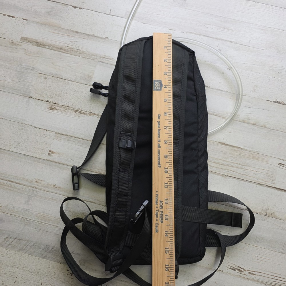 Mountain Equipment Co-op Hydration Pack Backpack Hydration System Camping Hiking