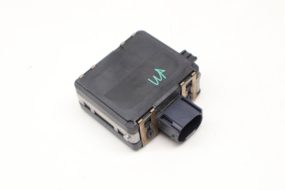 2017-2024 AUDI A5 QUATTRO - Right LANE Change Assist Module (Master)