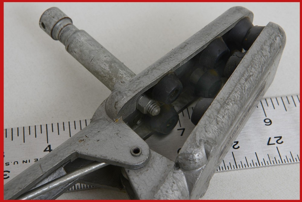 Photo Studio super Clamp Multi-function With Stud Heavy duty FREE SHIPPING