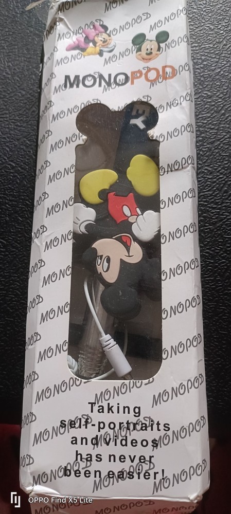 NEW MICKEY MOUSE SELFIE HOLDER