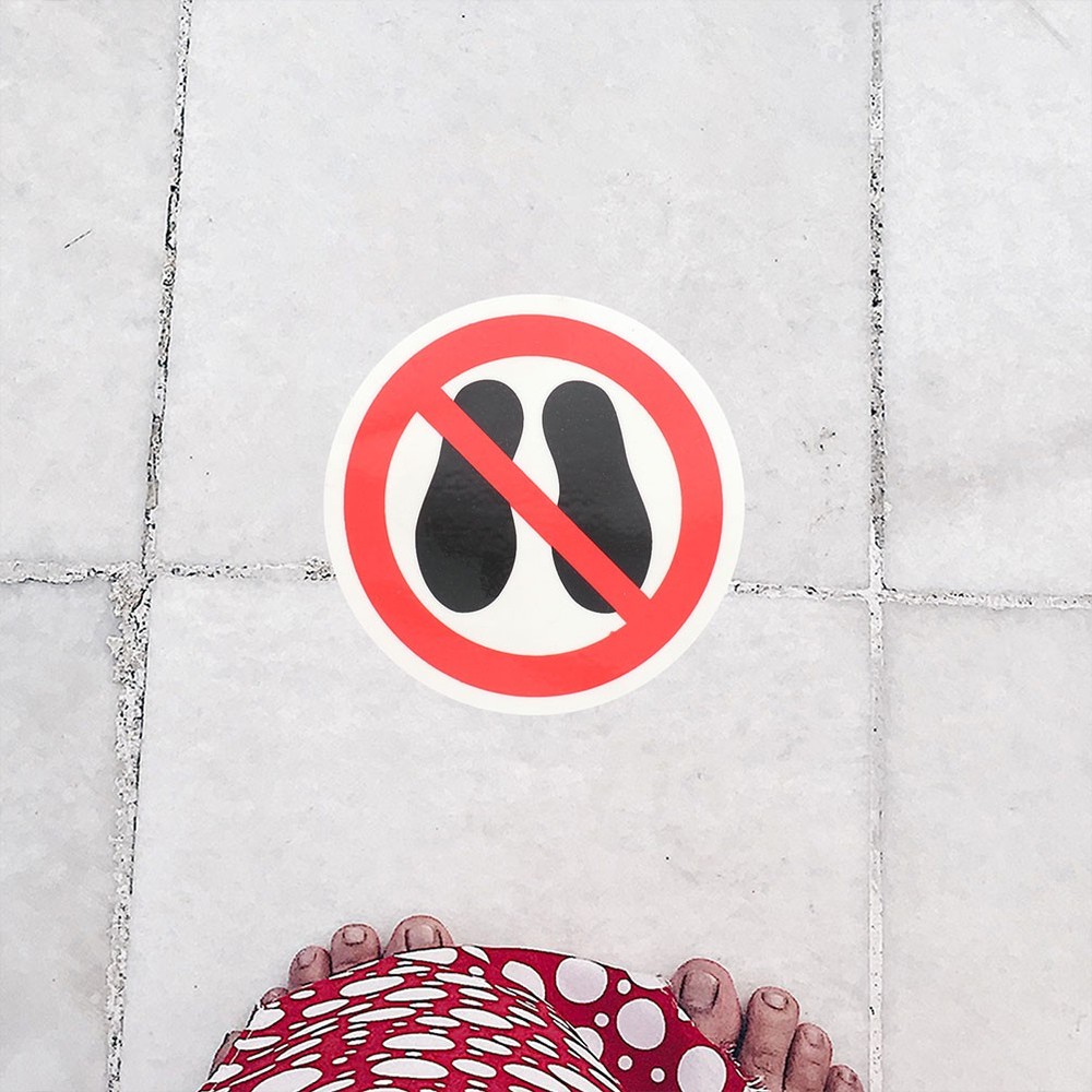 3PCS No Standing No Stepping Sticker Do Not Step Warning Label Decal