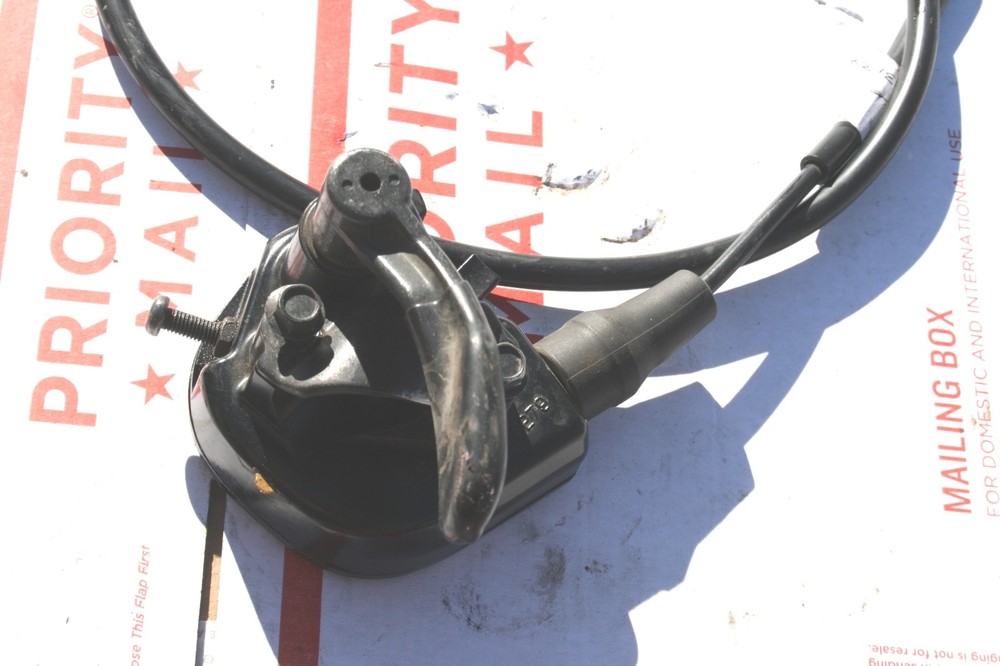 2004 Suzuki Eiger LT 400 THROTTLE