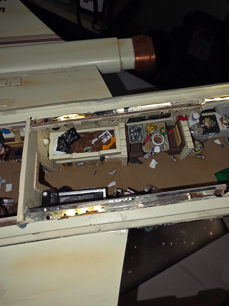 Spaceballs: The model - Eagle 5 Ship 1/32 scale UNIQUE