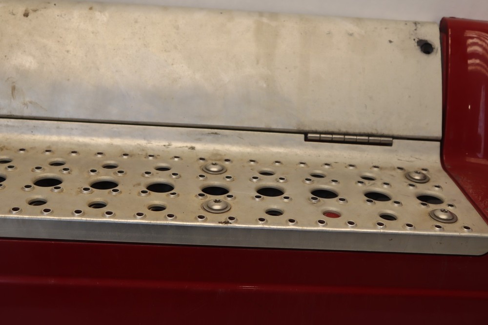 2008-2017 FREIGHTLINER CASCADIA 125 LEFT FORWARD FAIRING STEP FRAME PANEL OEM