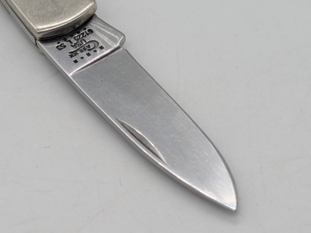 CASE XX Key Lime Bone Lockback Single Blade Folding Pocket Knife (EC3040325)