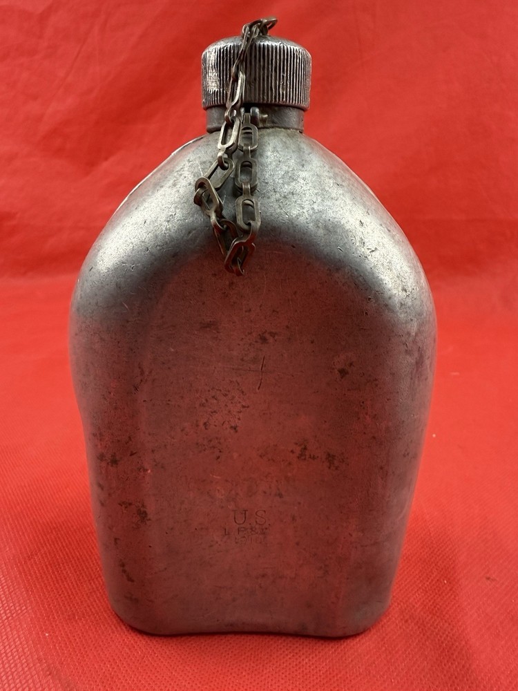 Original WW1 US 1918 Dated Canteen