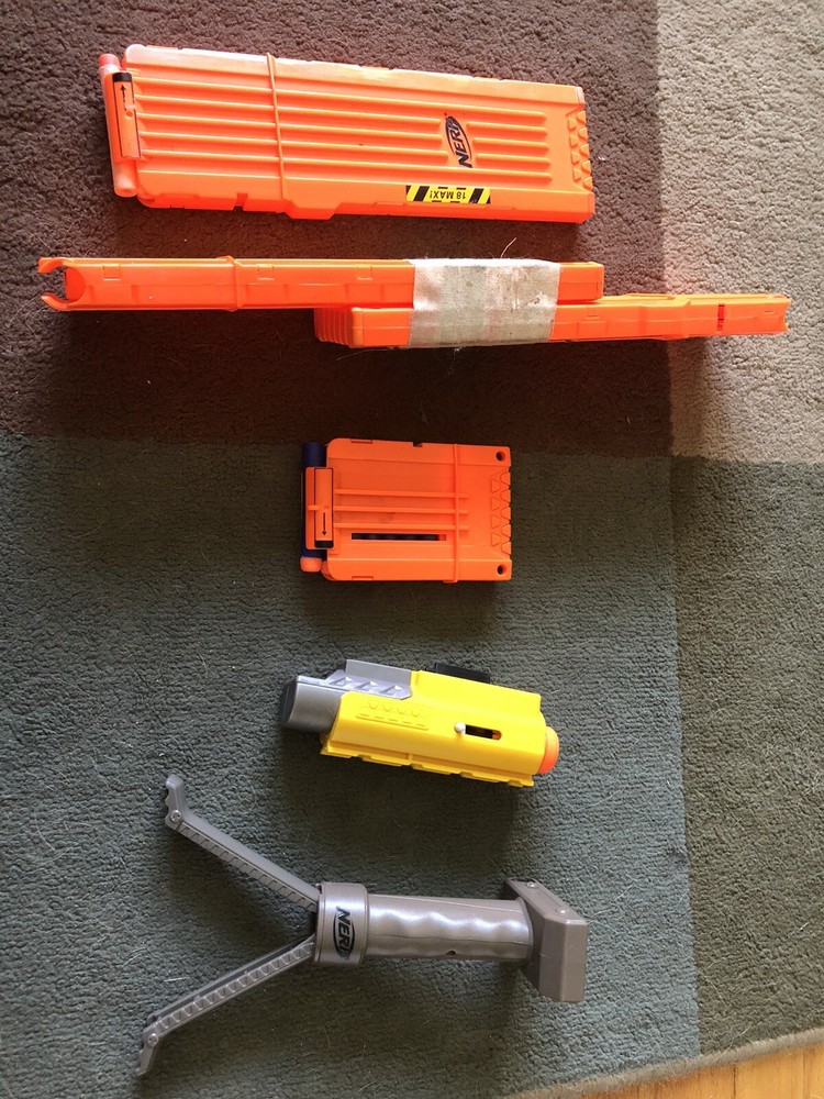 Nerf accessories - scope/magazines/stand