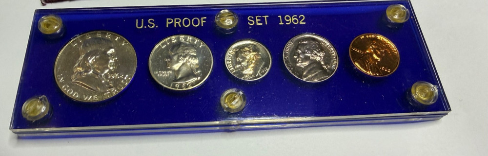 1962 US SILVER proof set Capital Holder ?