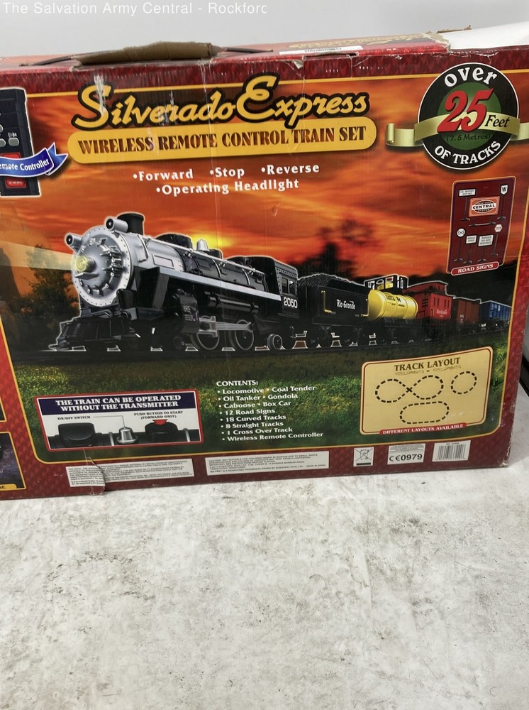 Eztec 25 Feet Track Silverado Express Wireless Remote Control Train Set