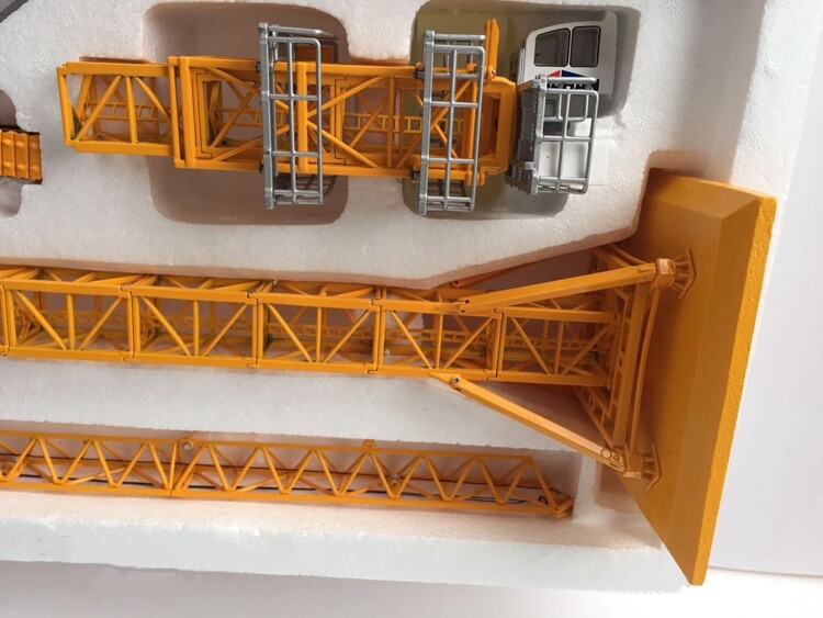 1:70 DAHAN ROTARY TOWER CRANE Construct Machine Equipment Diecast Model