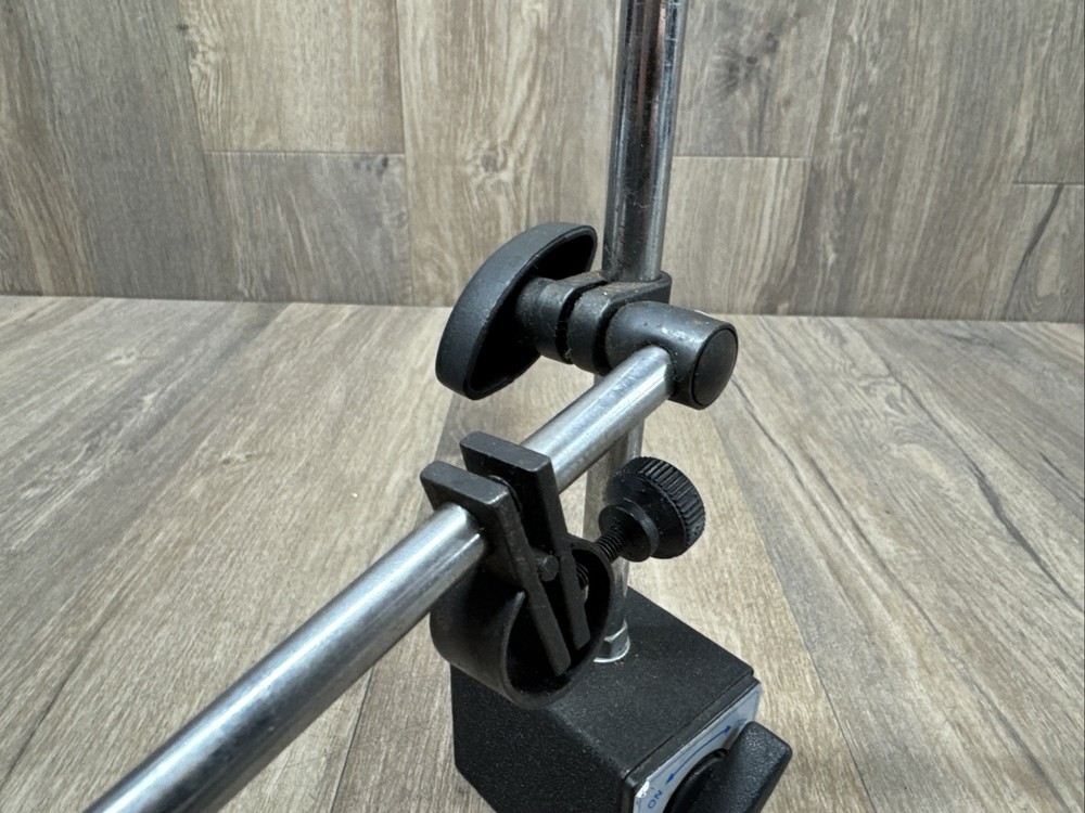 Generic Magnetic Indicator Base / Stand 9" Tall x 2" by 2.5" Base Preowned