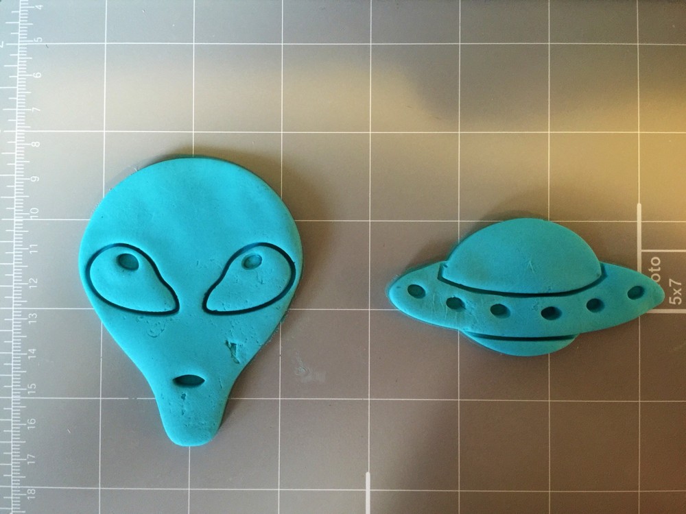 Alien And UFO Cookie Cutter Set