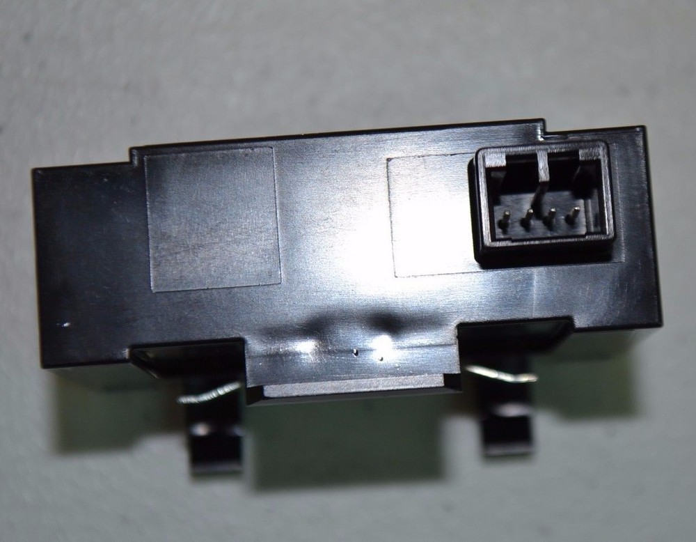 2011-2014 OEM GM Keyless Entry Theft Locking Receiver Harness Package Module