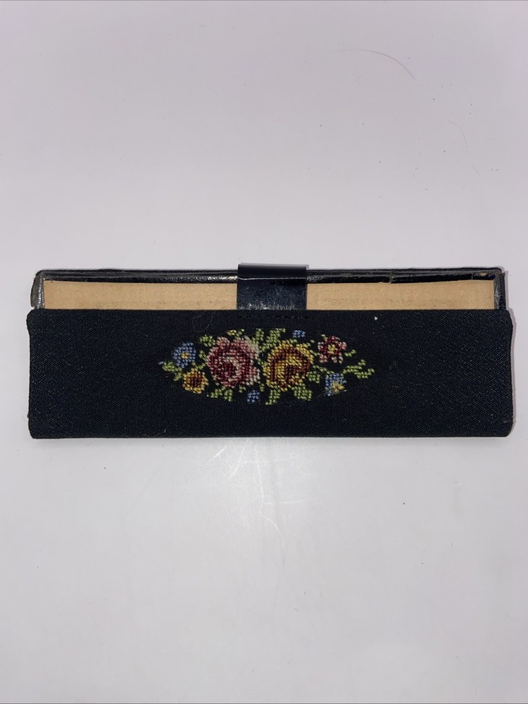 Vintage Mini Comb And mirror Set Pouch *** POUCH ONLY*** Case Please Read