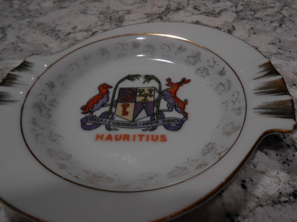Mauritius Islands Ash Tray