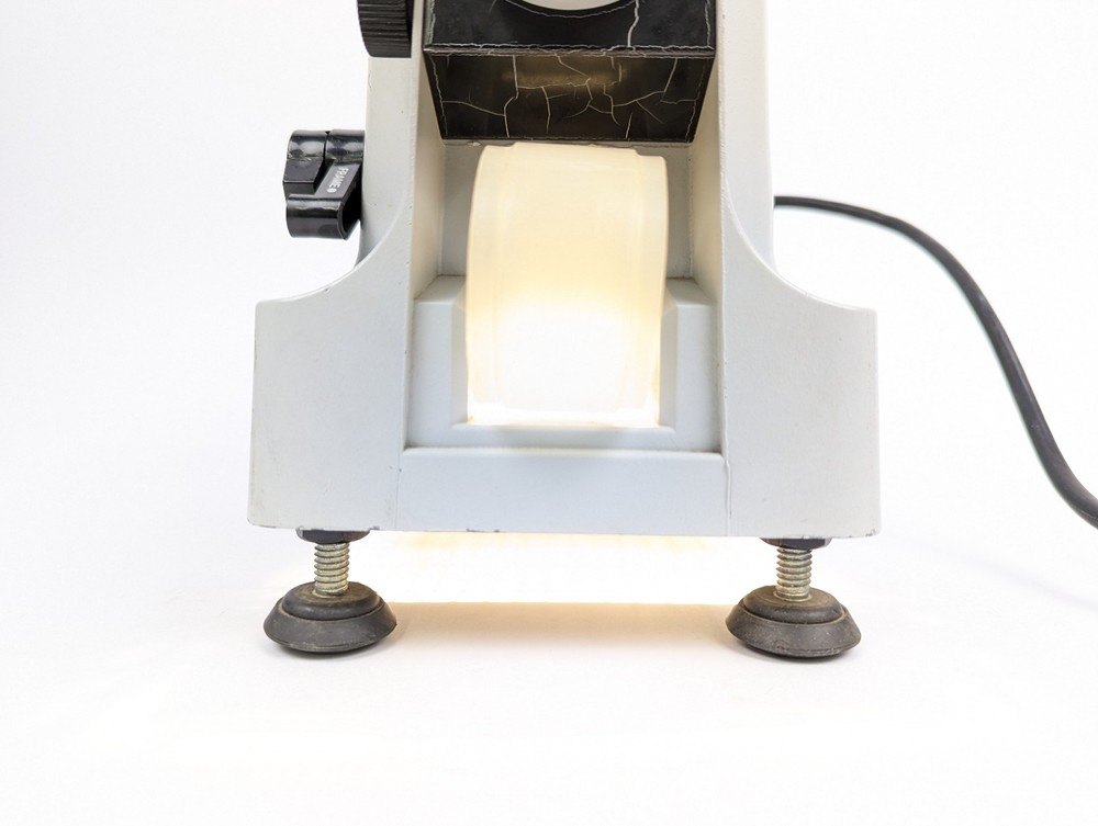 Dukane 500 Projector H03