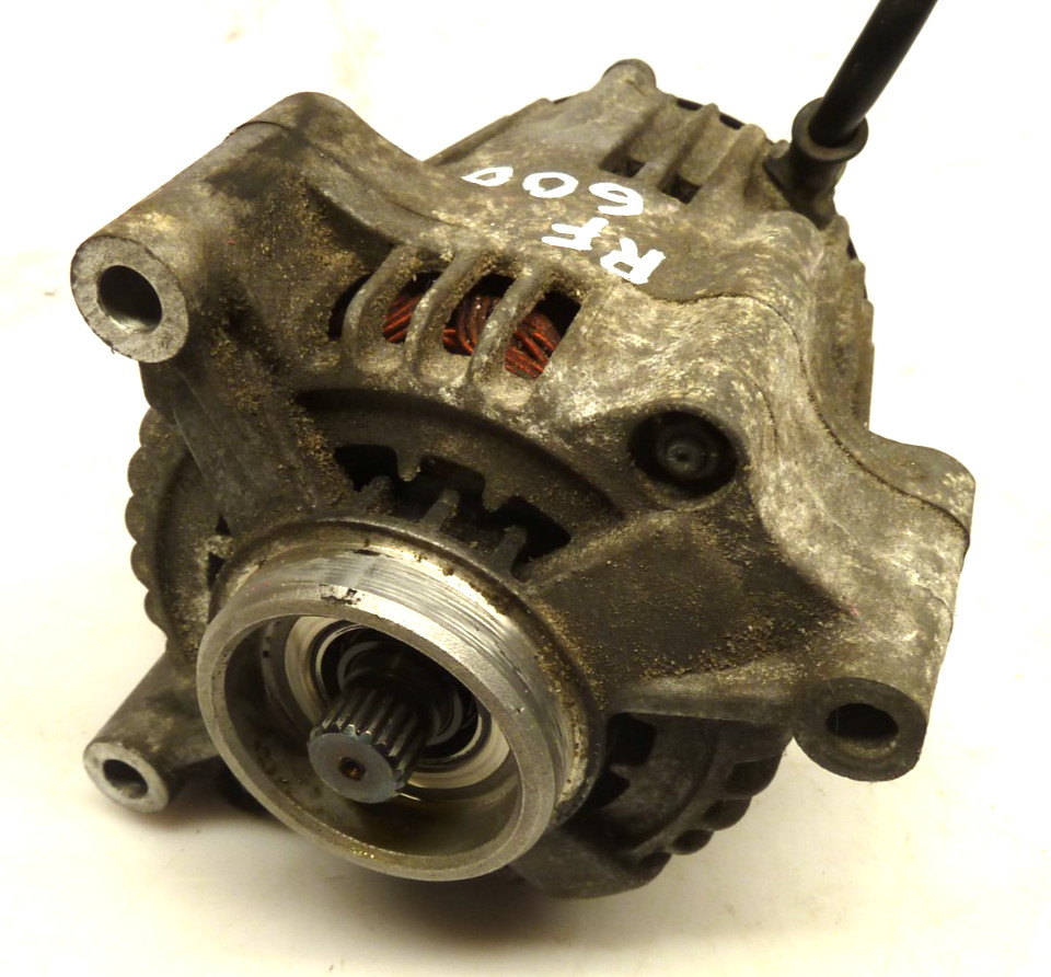 Suzuki RF600  Alternator .
