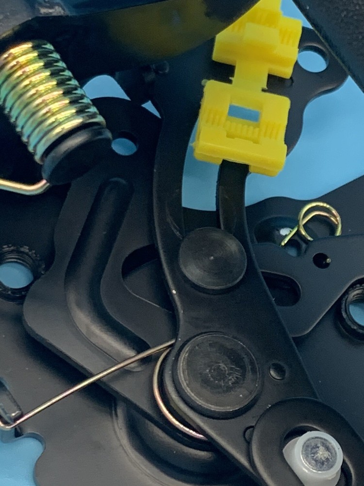 Tailgate Handle Black for Chevy Avalanche 2002 - 2006 New With Locking Provision