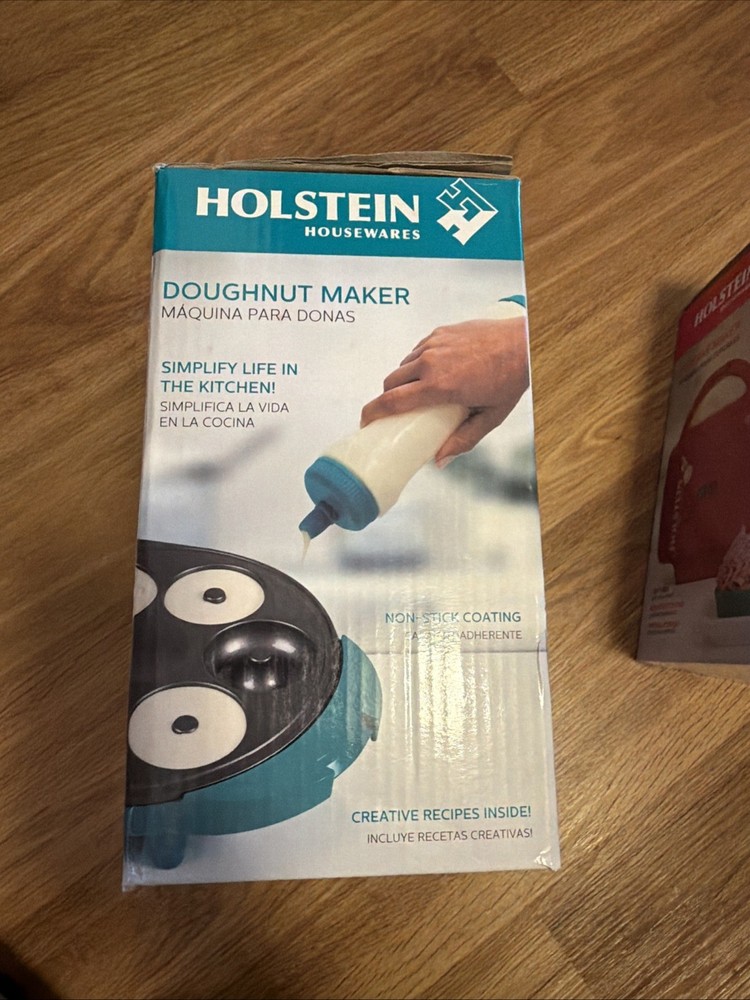Holstein Housewares Doughnut, Pie & Cupcake Makers