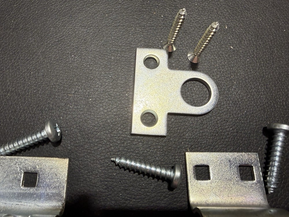 National V832 Extra Heavy Duty Padlockable Barrel Bolt