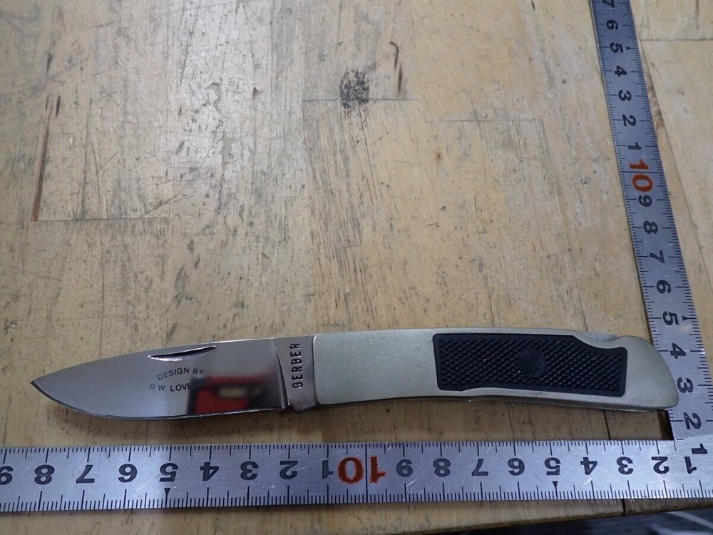 GERBER folding knife loveless design rubber without box