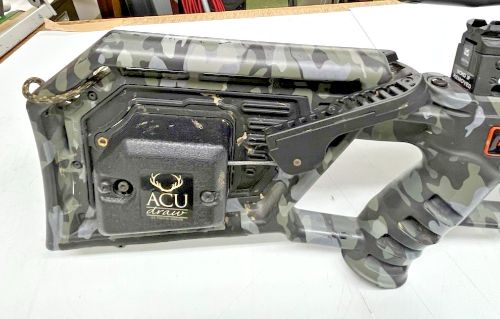 Wicked Ridge Invader X4 Crossbow with Scope