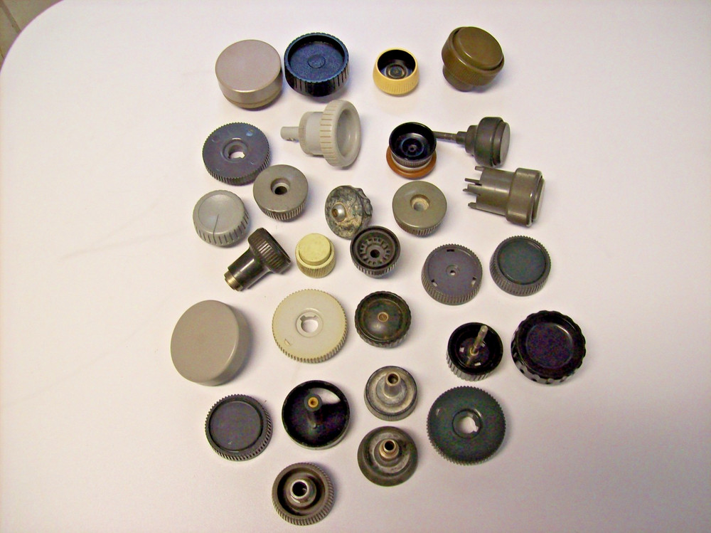 MISCELLANEOUS TYPEWRITER KNOBS