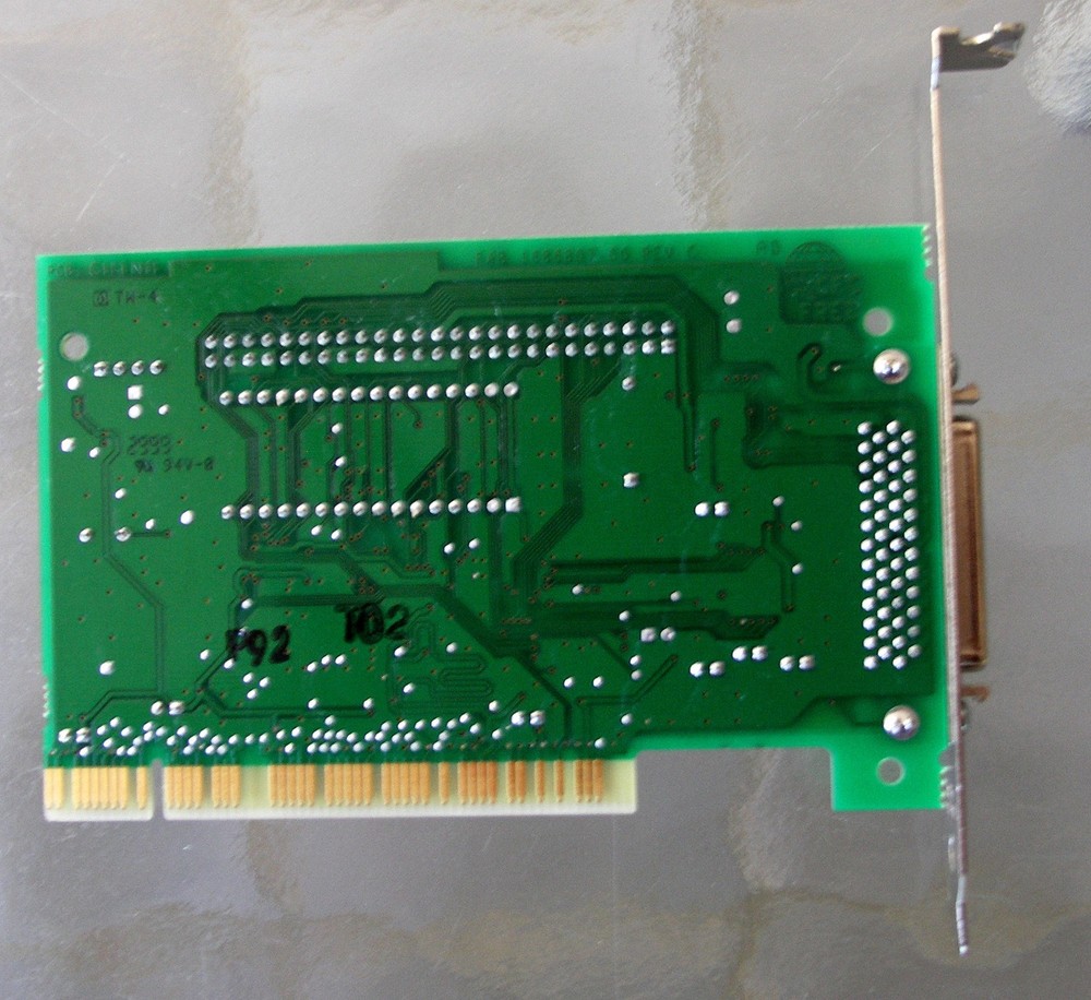 Adaptec AHA-2930CU PCI SCSI Controller Adapter 50 pin