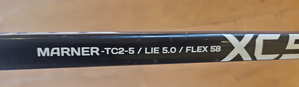 TRUE XC5 Intermediate Hockey Stick Left Hand – Marner Pattern – XCore