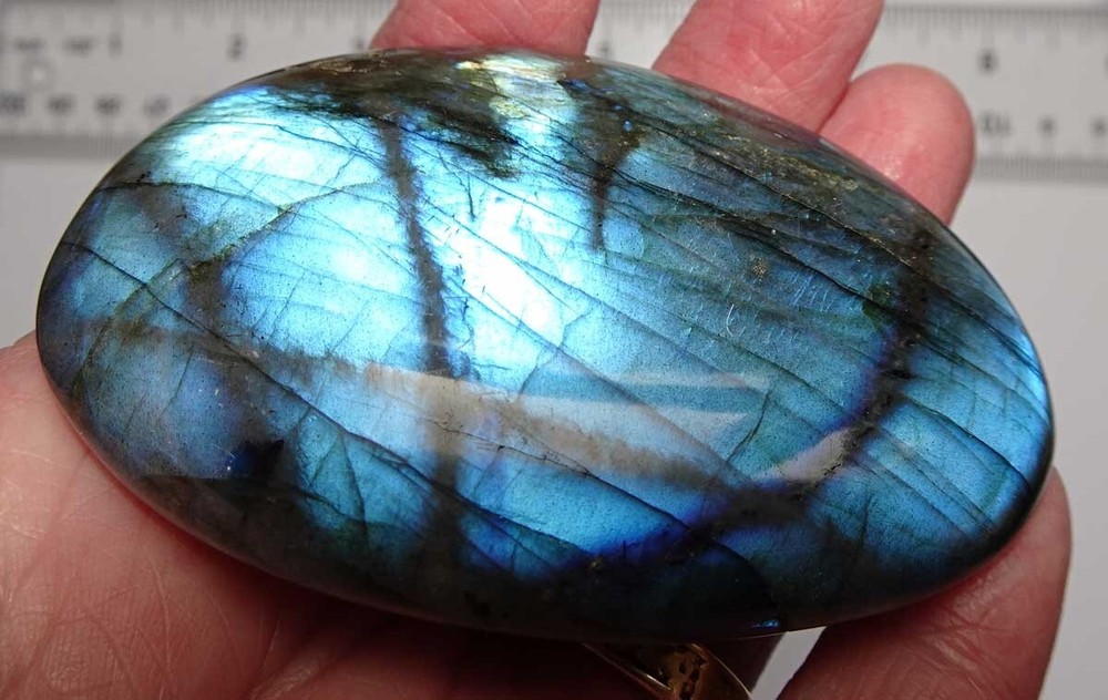 Labradorite Palmstone sc871c