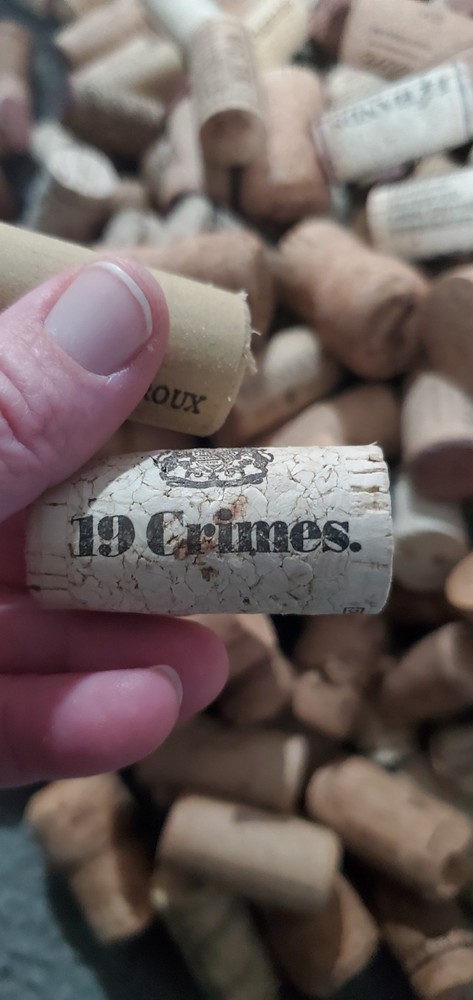 wine bottle corks, Aprox 276 Pcs. Assorted Styles, Names