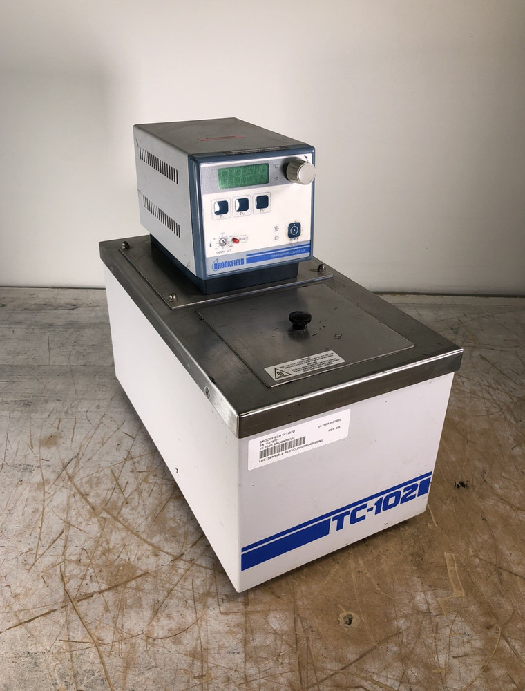 BROOKFIELD TC-102D CIRCULATING BATH WITH DIGITAL CONTROLLER - POWER TESTED ONLY