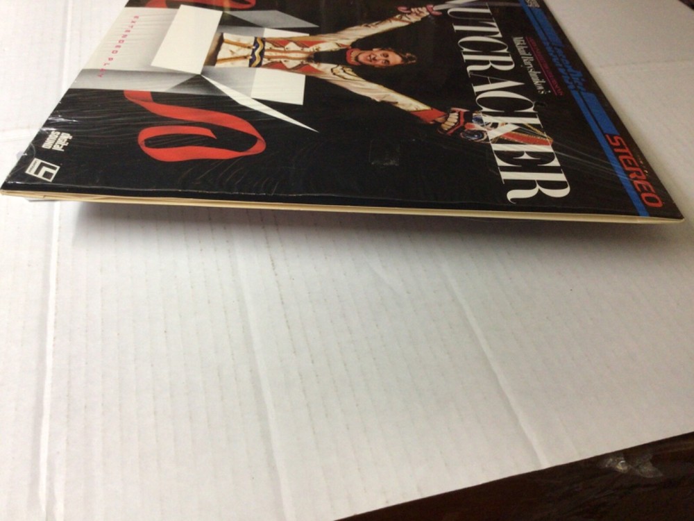 THE NUTCRACKER - Mikhail Baryshnikov - LASERDISC* - NRMT cond. - w/ shrink wrap