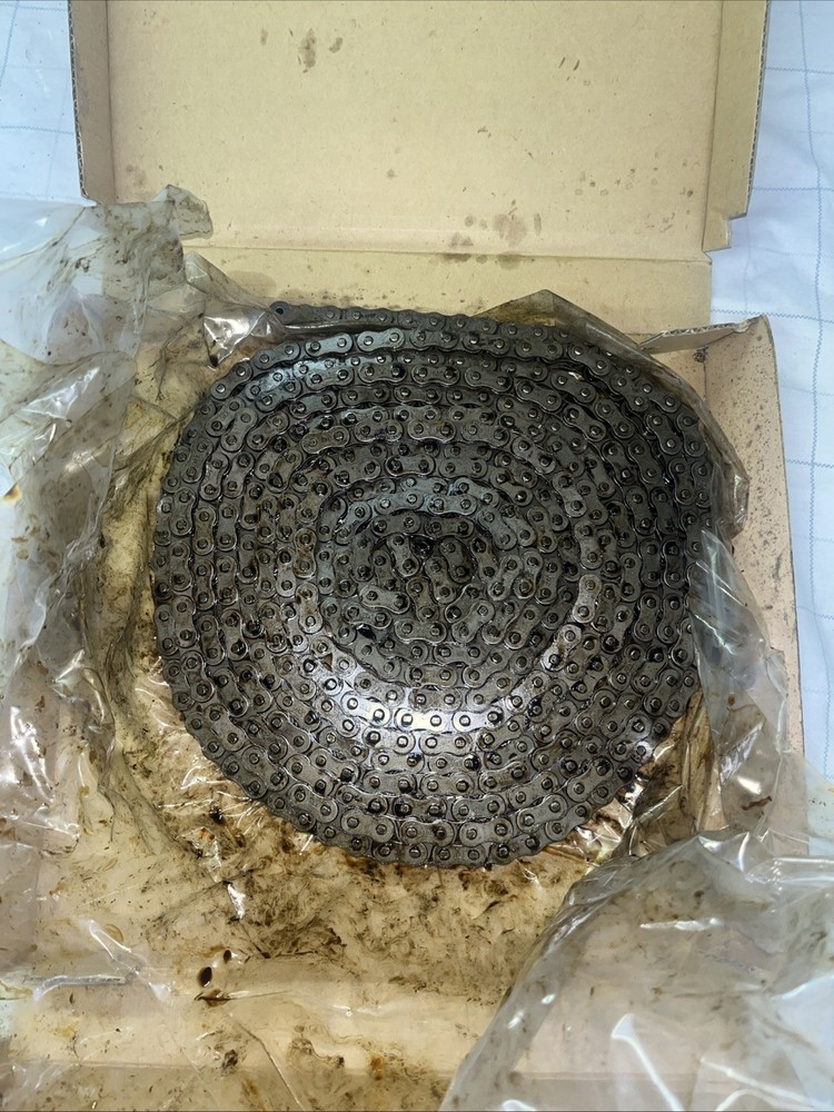 Standard Roller Chain #420 Riveted New In Box Roughly 22’