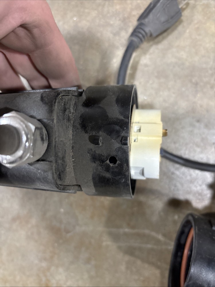 CUV 155 Body And Power Supply