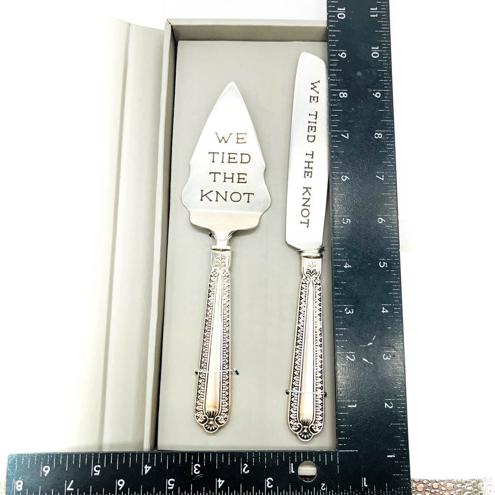 Mudpie We Tied The Knot Wedding Cake Server Set, 2 Pcs