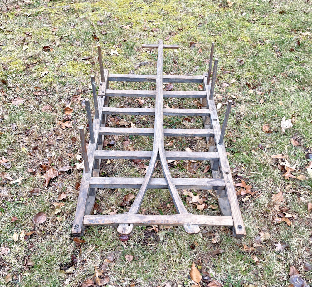 Antique Primitive Country Painted Sled W/Handle