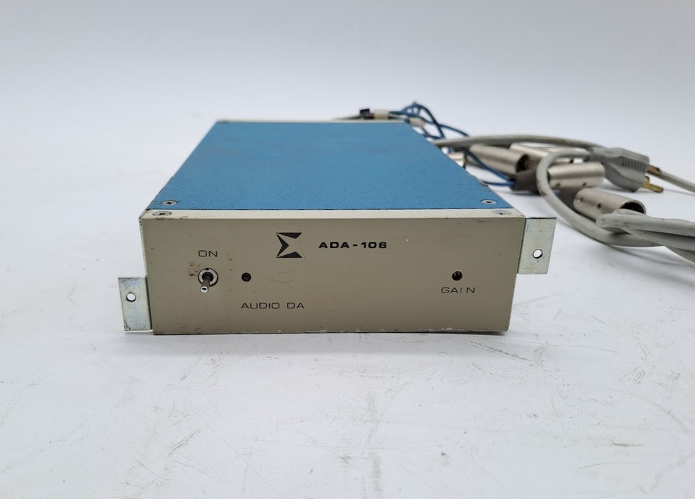 Share Sigma Electronics ADA-106 Audio Distribution Amplifie /W Cables