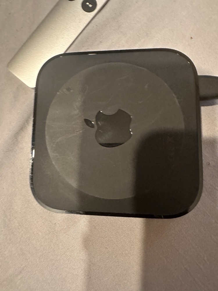 Apple TV - first Generation Used streaming Device Television Service, ￼￼￼