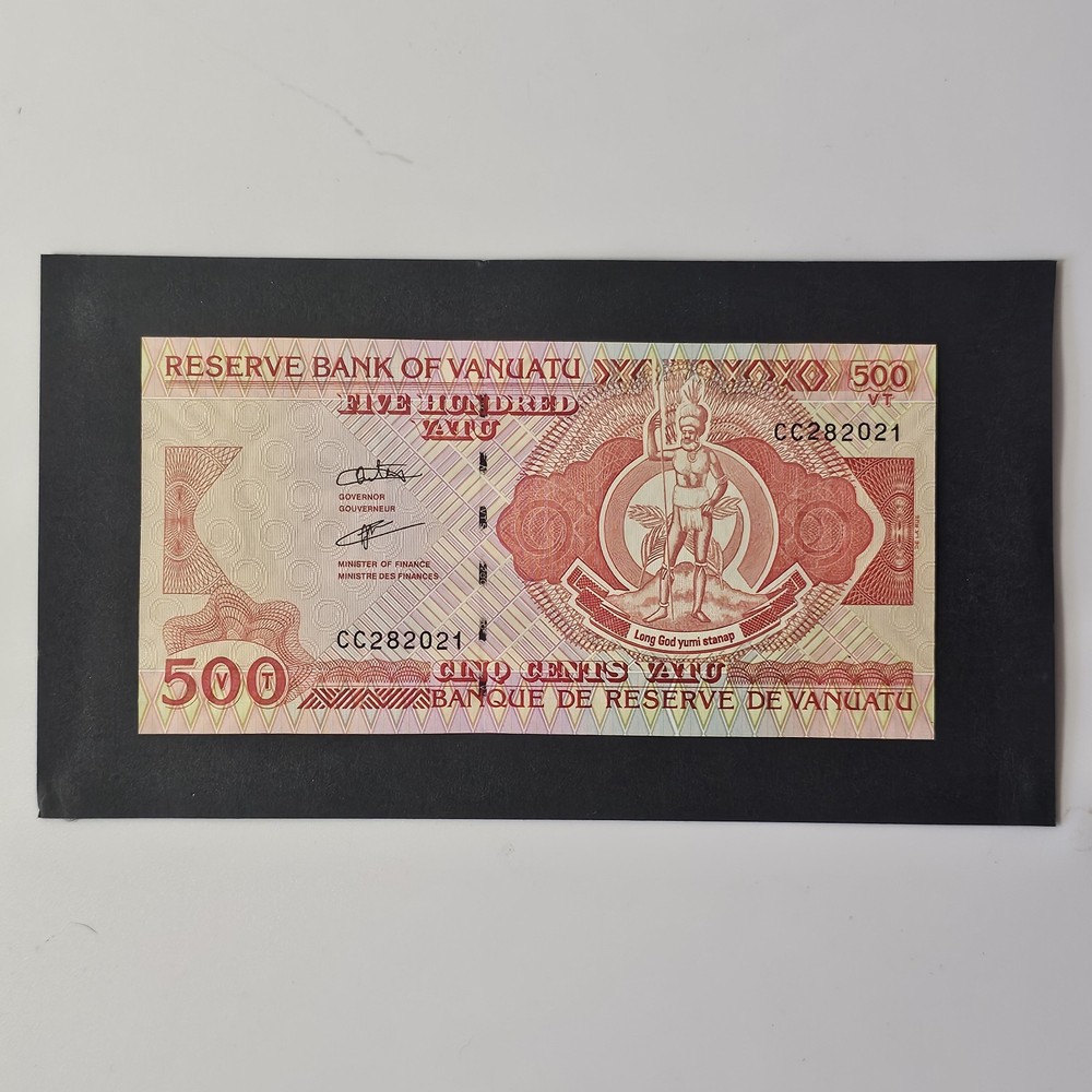 VANUATU 500 VATU ND 1993  Prefix CC P-5b, UNC (Lot #1777)