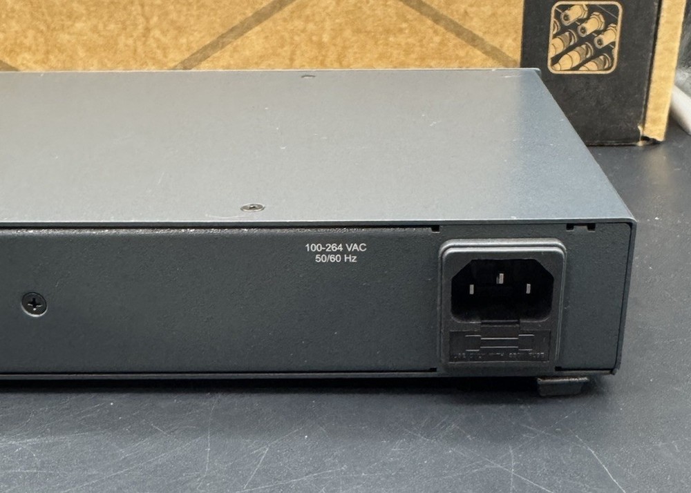 Kramer VS-41H Pro 4x1 HDMI Switcher EDID IR Remote Rack AV | Powers On