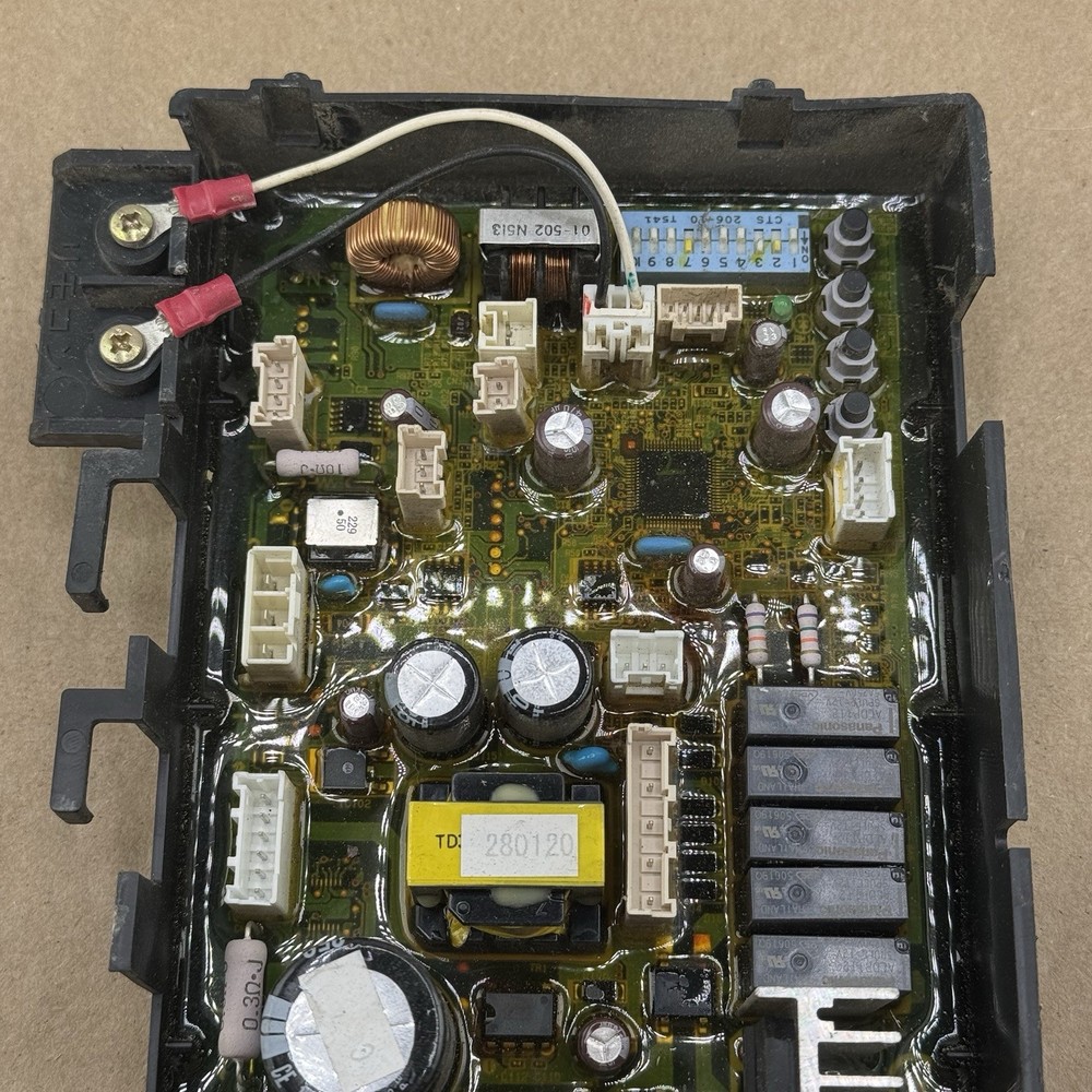 Takagi T-H3J-DV-N Tankless Water Heater 319143-543 Motherboard CPU Controller #1