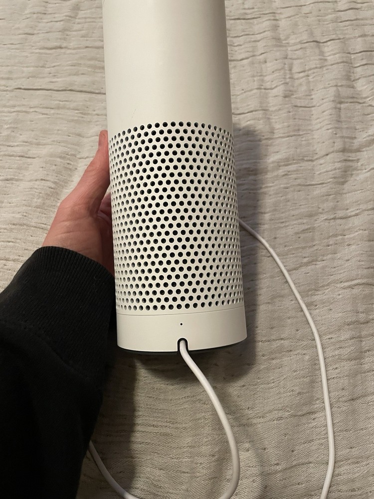 Amazon Echo Speaker Bluetooth WiFi Alexa Smart First Gen White Compact Works